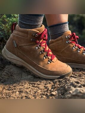 Danner Adrika Hiker Sienna Boots Women’s Size 8 Hiking Outdoor Gorpcore Summer